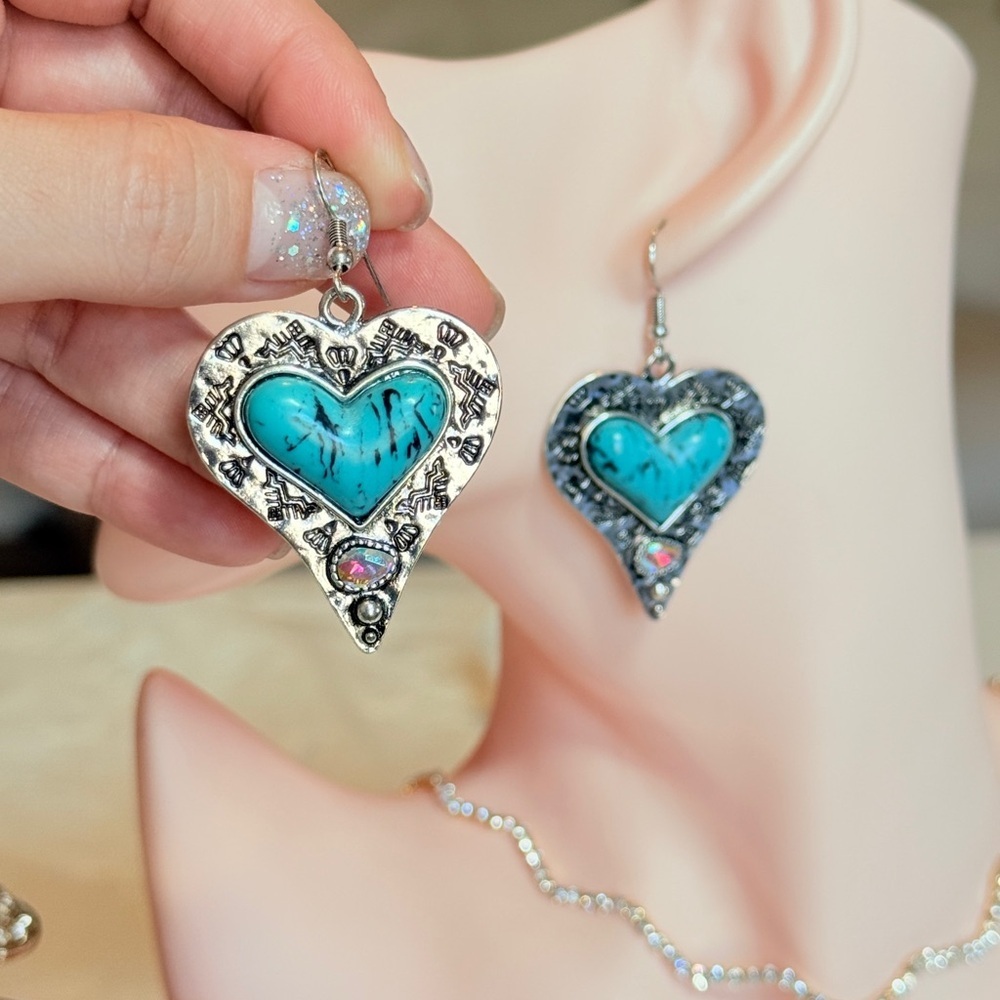 Western Silver Heart Earrings with Turquoise - Picture 11 of 11